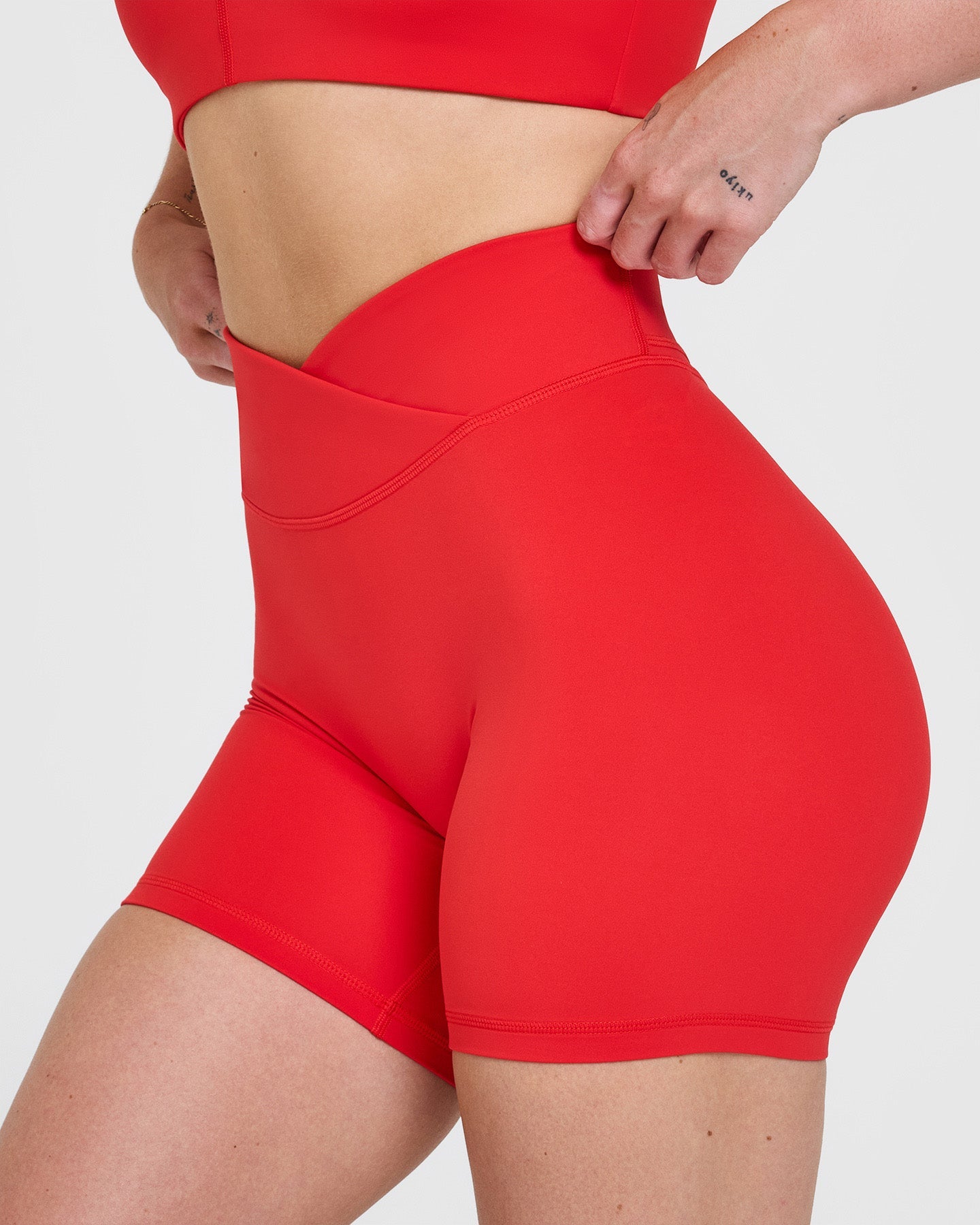 Unified Wrap Shorts 6" | Muscle Mommy Red