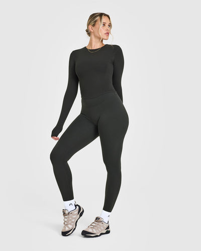 Mellow™ Rib Mid Long Sleeve Top | Soft Black