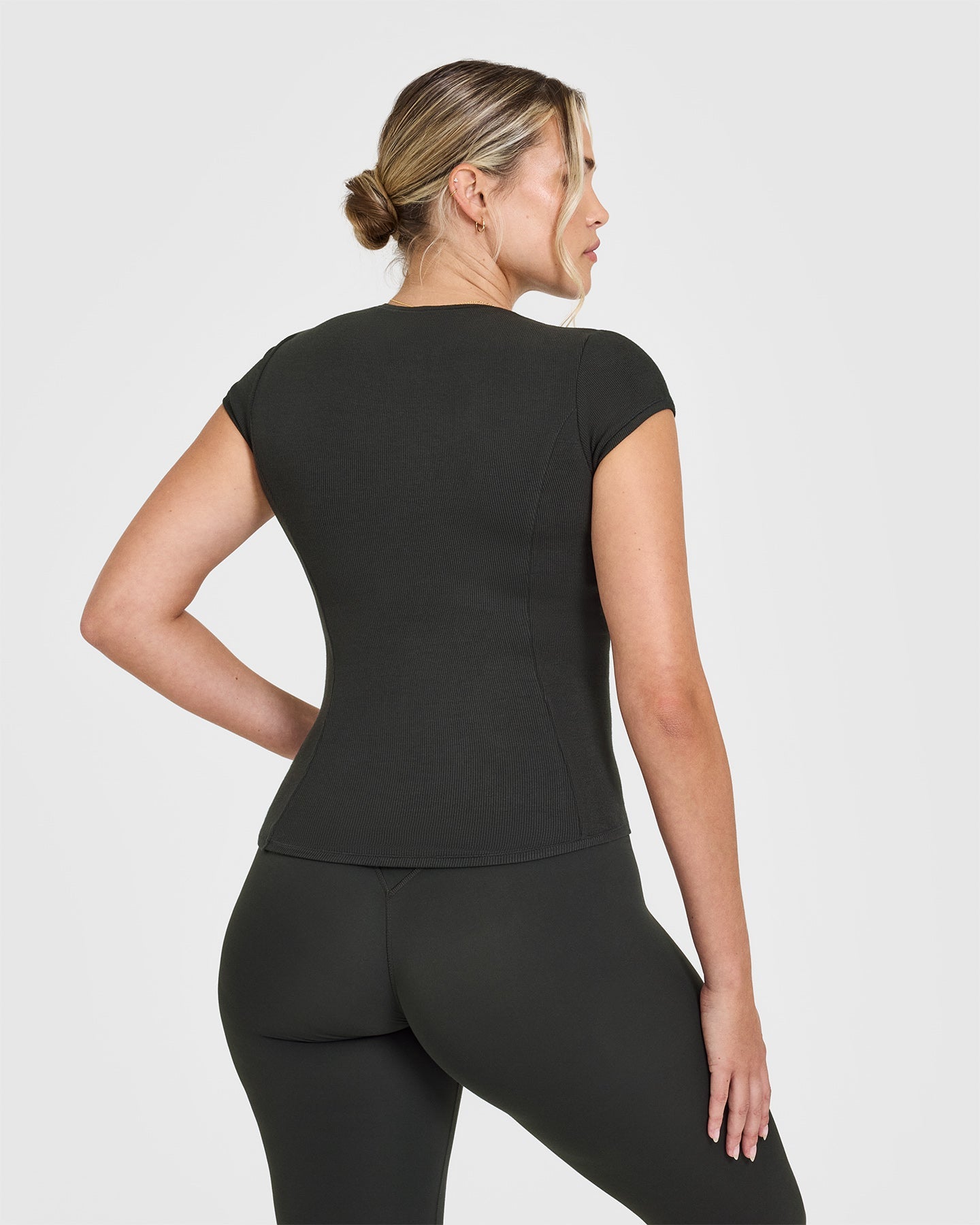 Mellowâ„¢ Rib T-Shirt | Soft Black