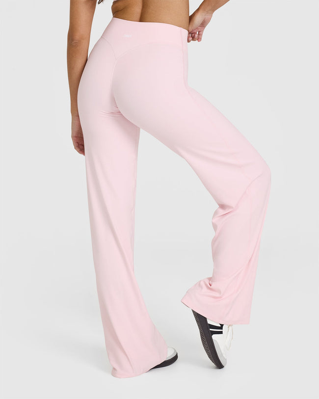 softmotion-straight-leg-bottoms-with-white-logo-ballet-pink