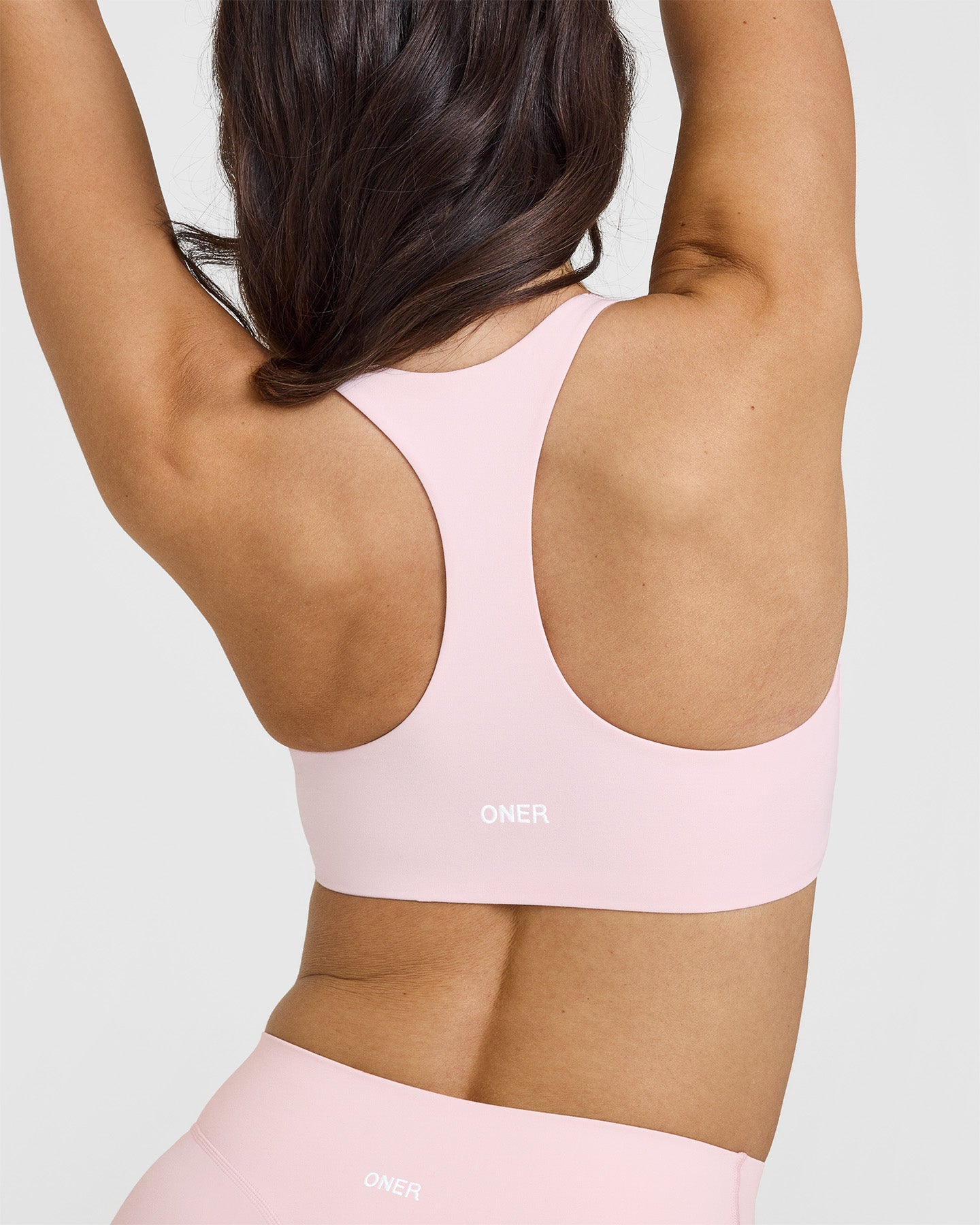 softmotion-sports-bra-with-white-logo-ballet-pink