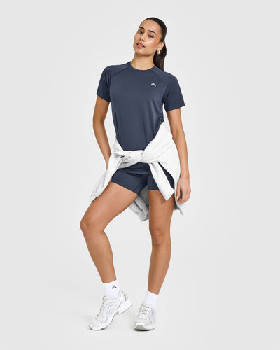 Go To Seamless Loose Top | True Blue