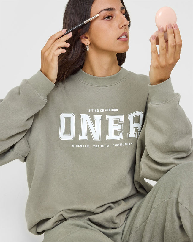 Mid Weight Sweatshirt With Printed Logo | Soft Sage Green