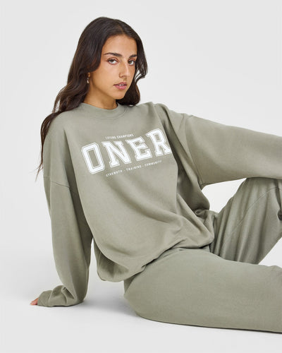 Mid Weight Sweatshirt With Printed Logo | Soft Sage Green