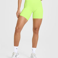 SoftMotion™ Cycling Shorts 8" | Citrus Green
