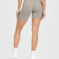 SoftMotion™ Cycling Shorts 8" | Warm Sand