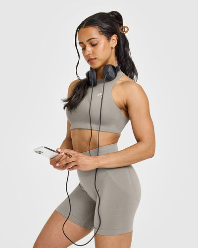 EasyLift™ High Neck Sports Bra | Warm Sand