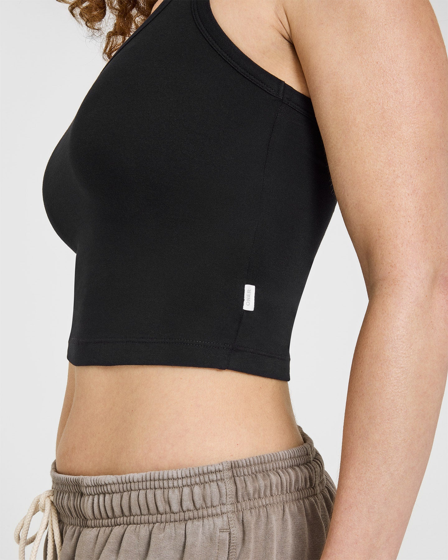 Cotton Fitted Mid Vest | Black