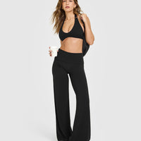 SoftMotion™ Minimal Halter Neck Bralette | Black