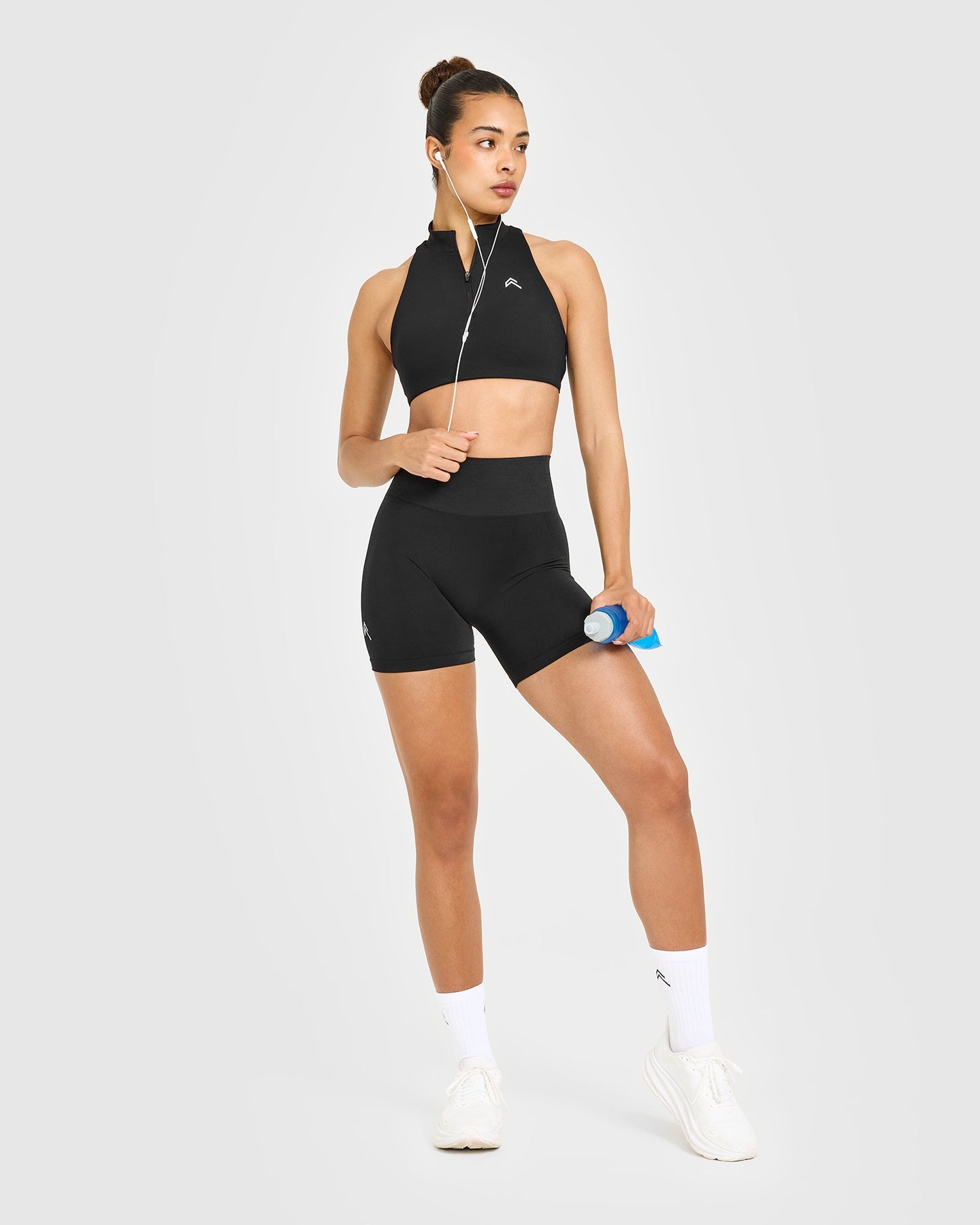 EasyLift™ Zip High Neck Sports Bra with White Logo | Black