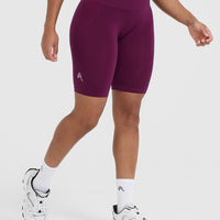 Effortless Seamless Cycling Shorts with White Logo | Ripe Fig