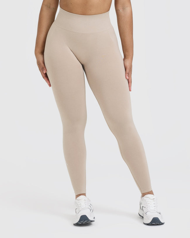 Effortless Seamless Leggings with White Logo | Mushroom Brown
