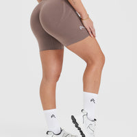 Effortless Seamless Shorts with White Logo | Washed Cool Brown