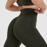 Effortless Seamless Leggings with White Logo | Khaki