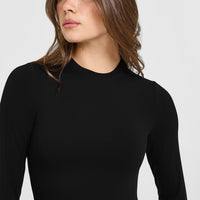 SoftMotion™ Long Sleeve Mid Top with White Logo | Black