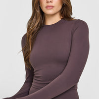 SoftMotion™ Long Sleeve Mid Top with White Logo | Dark Umber Brown