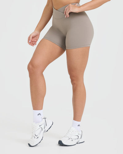 Unified Wrap Shorts 6" | Minky