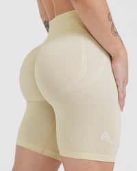 Effortless Seamless Cycling Shorts with White Logo | Vanilla
