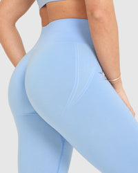 Effortless Seamless Leggings with White Logo | Powdered Blue