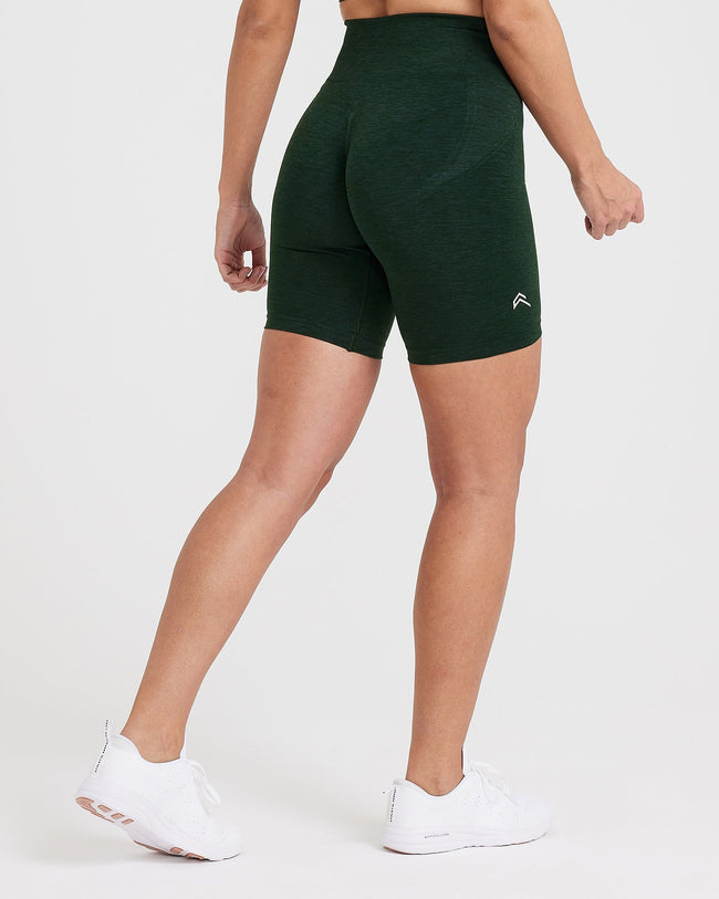 Effortless Seamless Cycling Shorts with White Logo | Evergreen