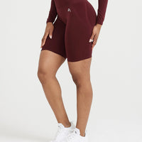 Effortless Seamless Cycling Shorts with White Logo | Rosewood
