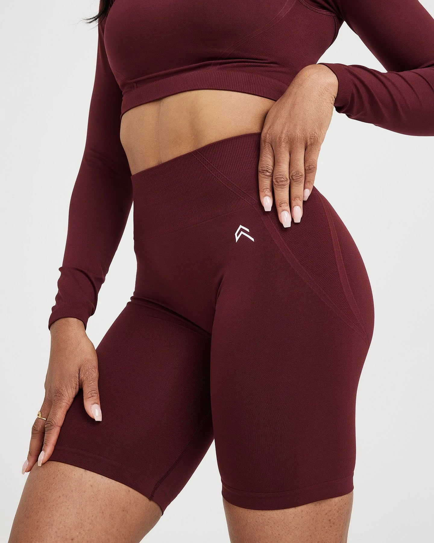 Effortless Seamless Cycling Shorts with White Logo | Rosewood