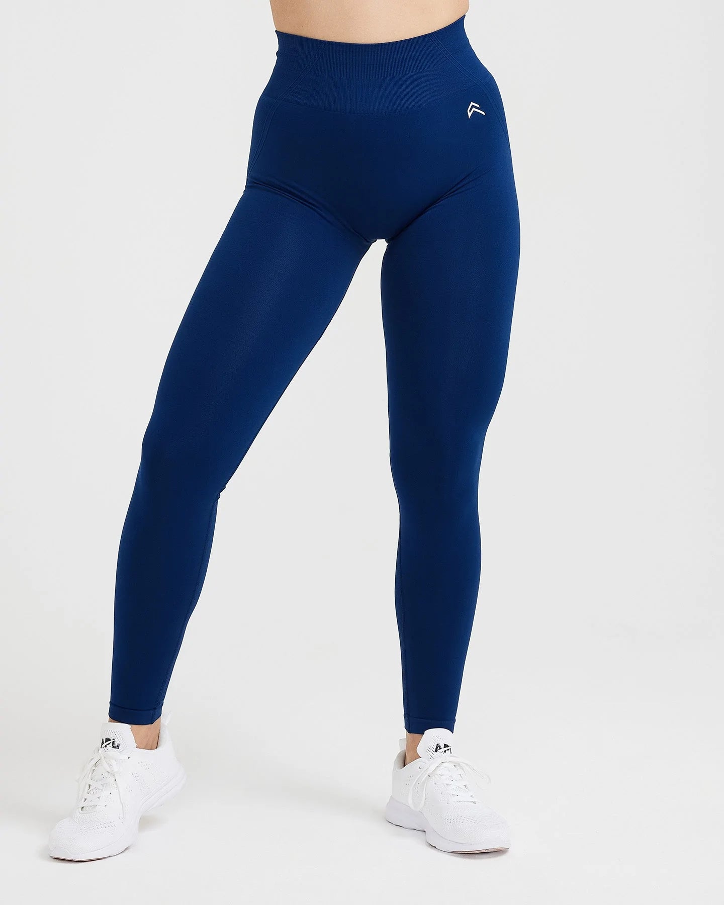 Effortless Seamless Leggings with White Logo | Midnight