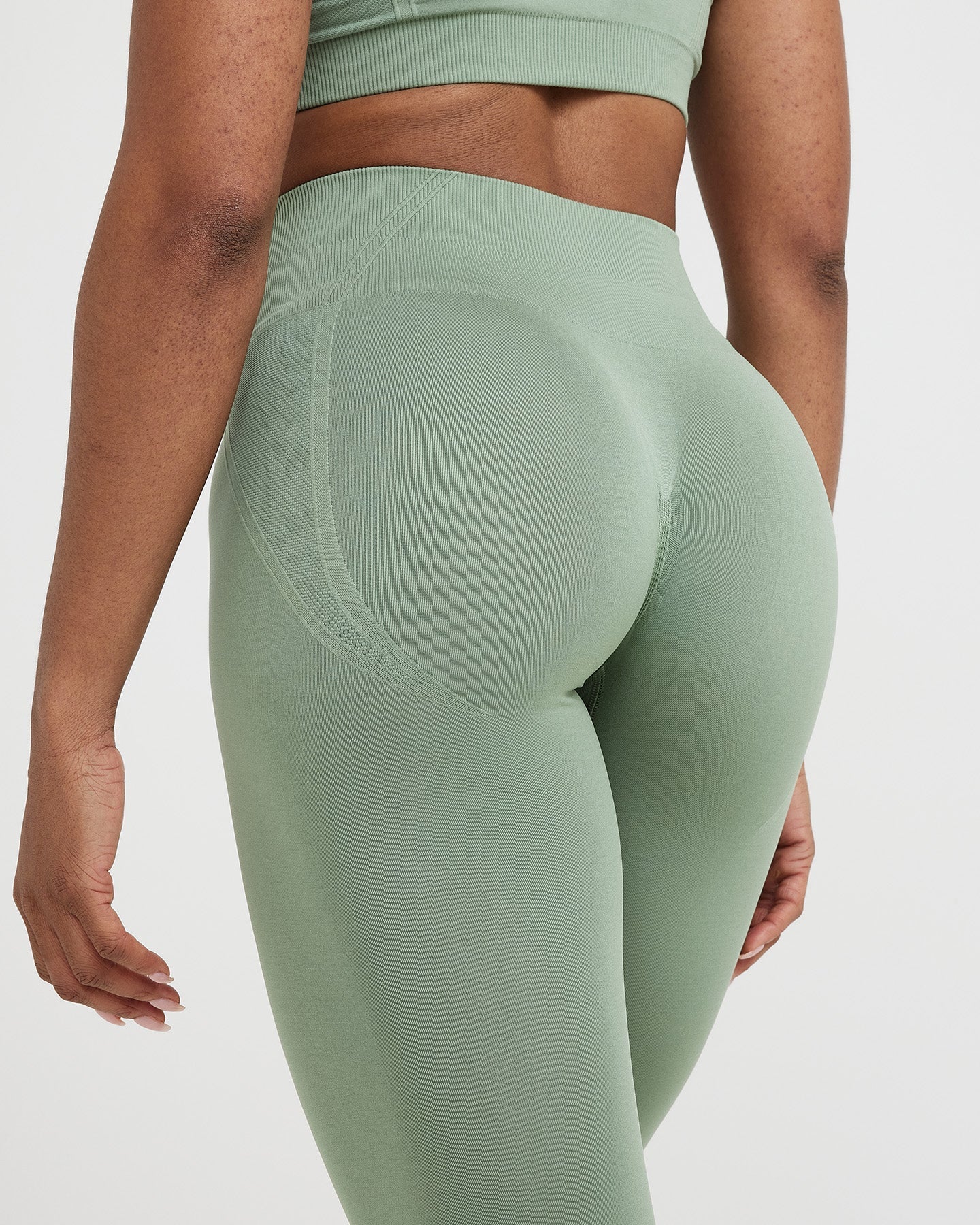 Effortless Seamless Leggings with White Logo | Sage
