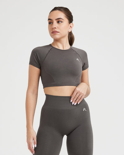 Effortless Seamless Short Sleeve Crop Top with White Logo | Deep Taupe