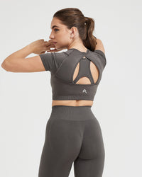 Effortless Seamless Short Sleeve Crop Top with White Logo | Deep Taupe