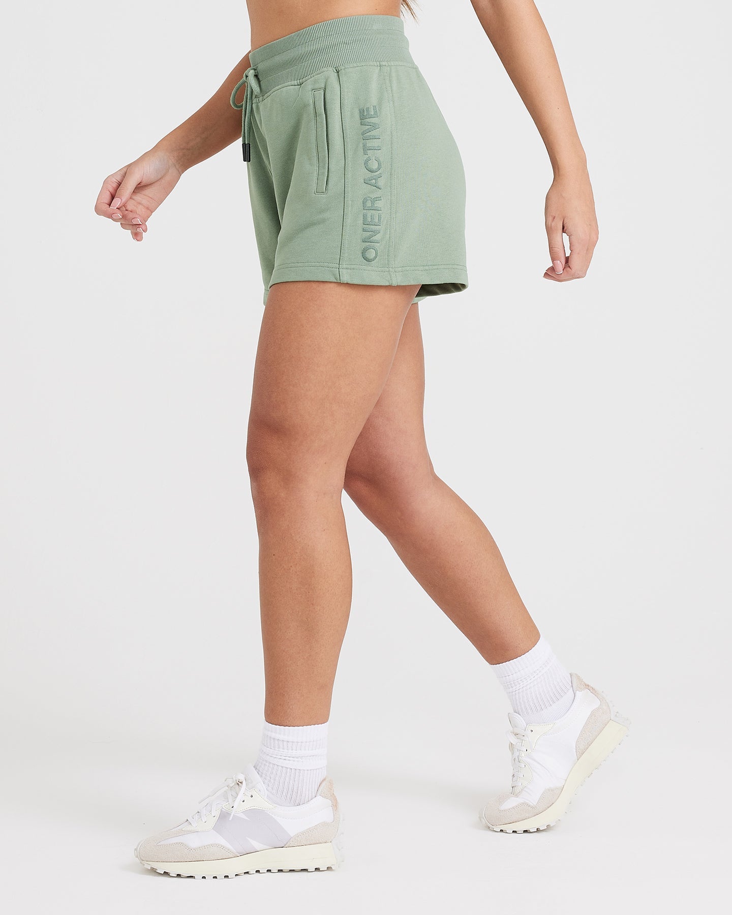 Classic Lounge Lightweight Shorts | Sage