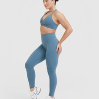 Unified Twist Sports Bra | Moonstone Blue