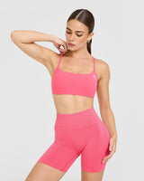 EasyLift™ Strappy Sports Bra with White Logo | Hot Girl Pink