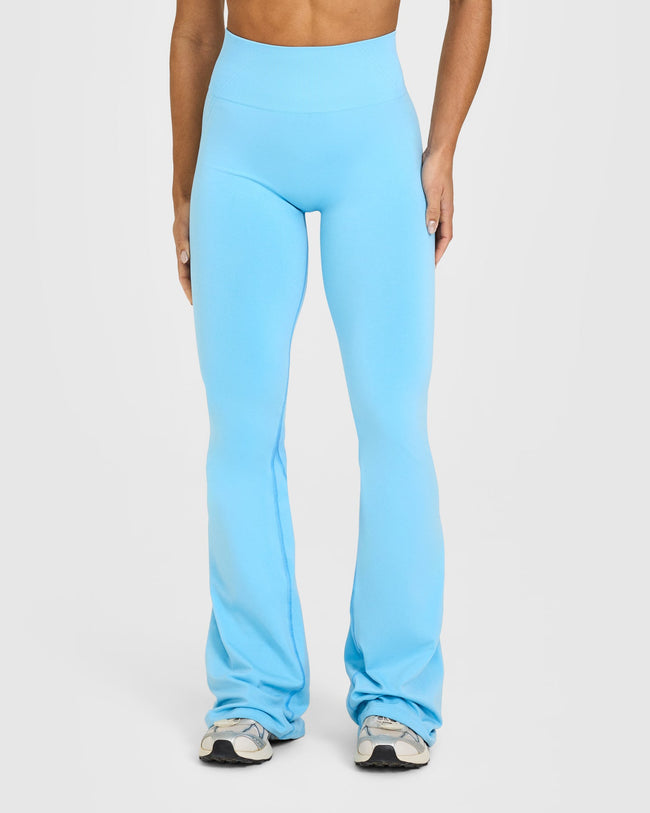 EffortlessLift™ Seamless Flared Bottoms with White Logo | Arctic Blue