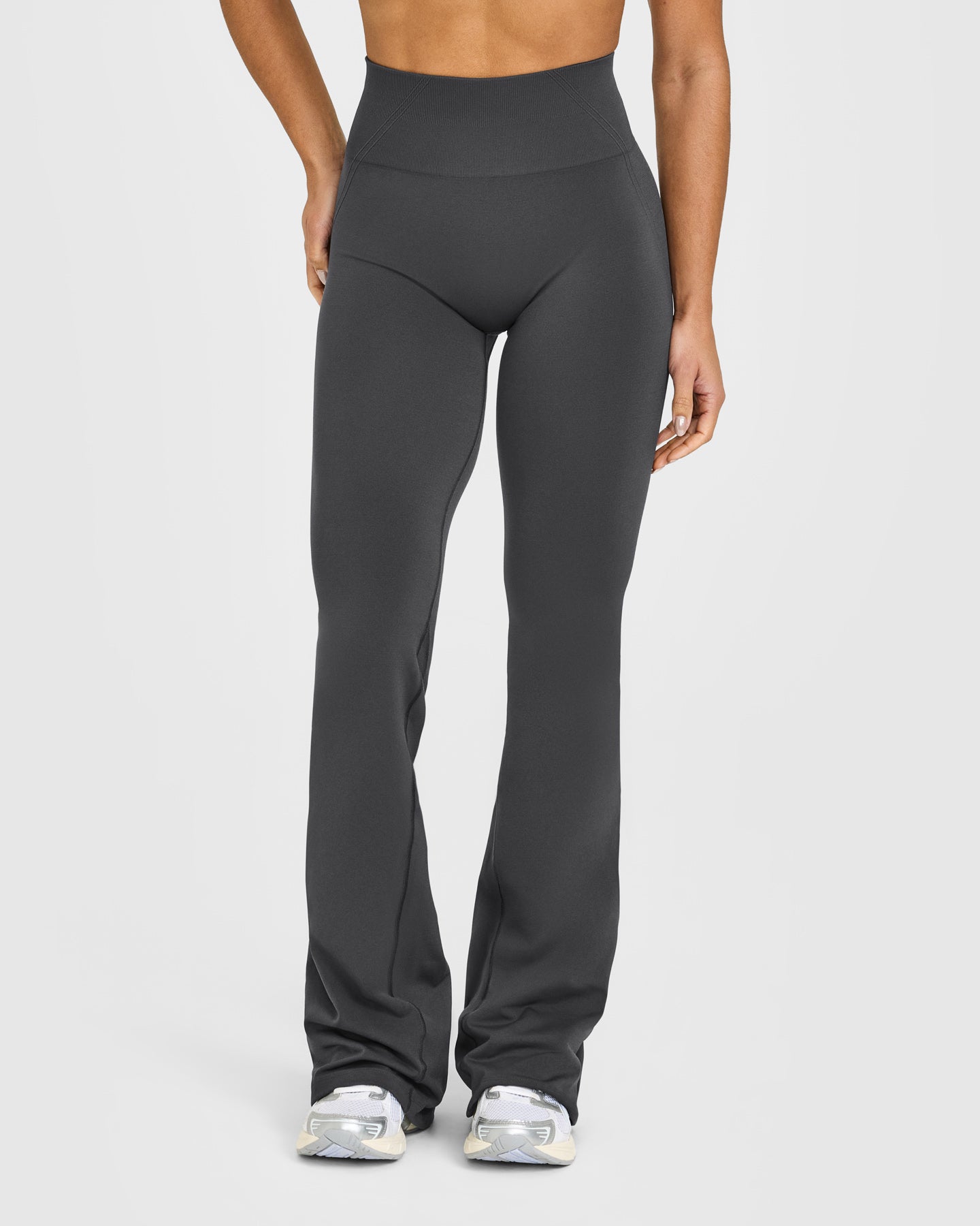 EffortlessLift™ Seamless Flared Bottoms with White Logo | Coal