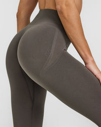 EffortlessLift™ Seamless Leggings with White Logo | Deep Taupe