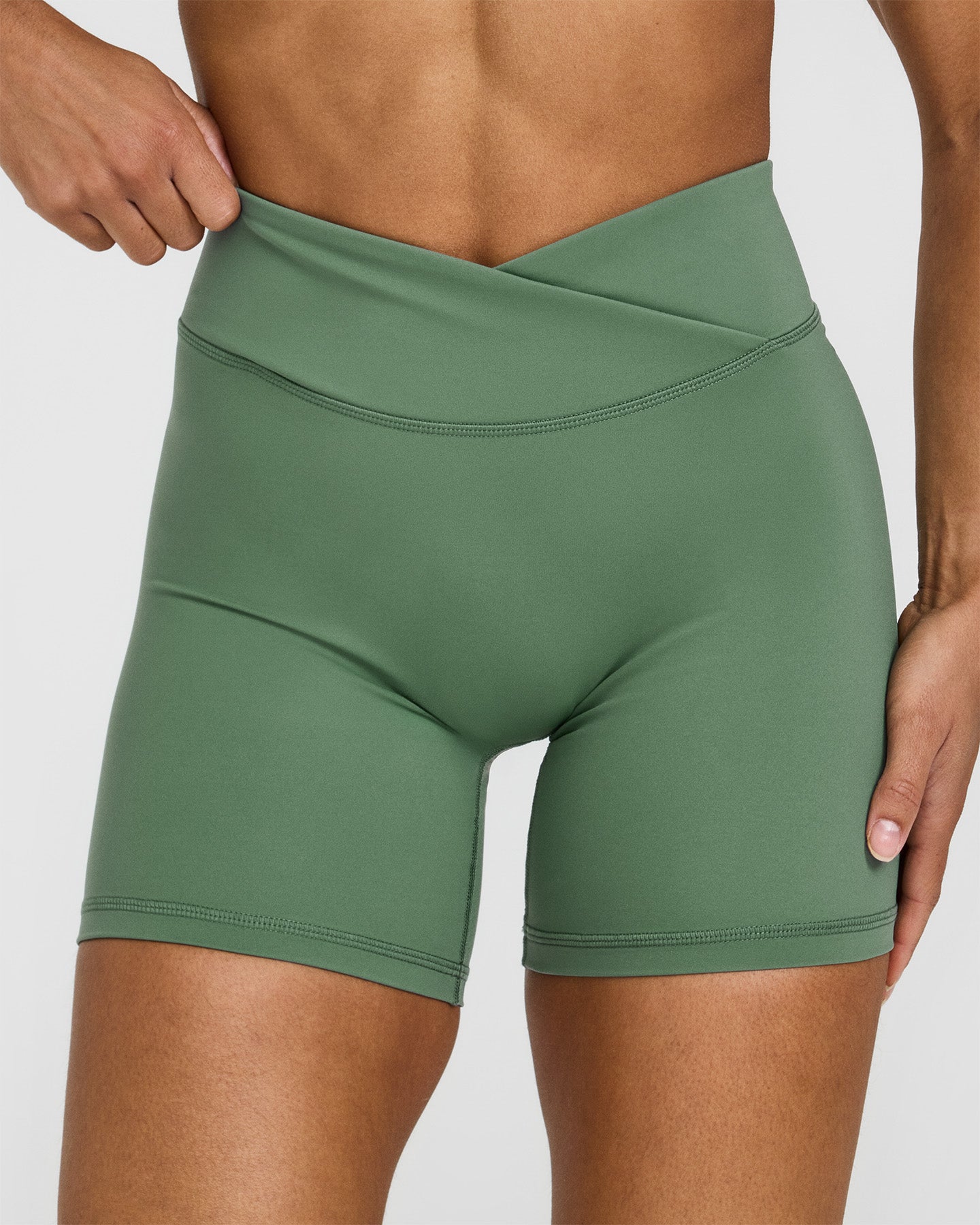 UnifiedMove Wrap Shorts 6" | Forest Green