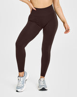 Effortless Seamless Leggings with White Logo | 70% Cocoa