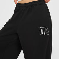 Foundations Oversized Oner 25 Straight Leg Joggers | Black