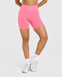 EffortlessLift™ Seamless Shorts with White Logo | Peony Pink
