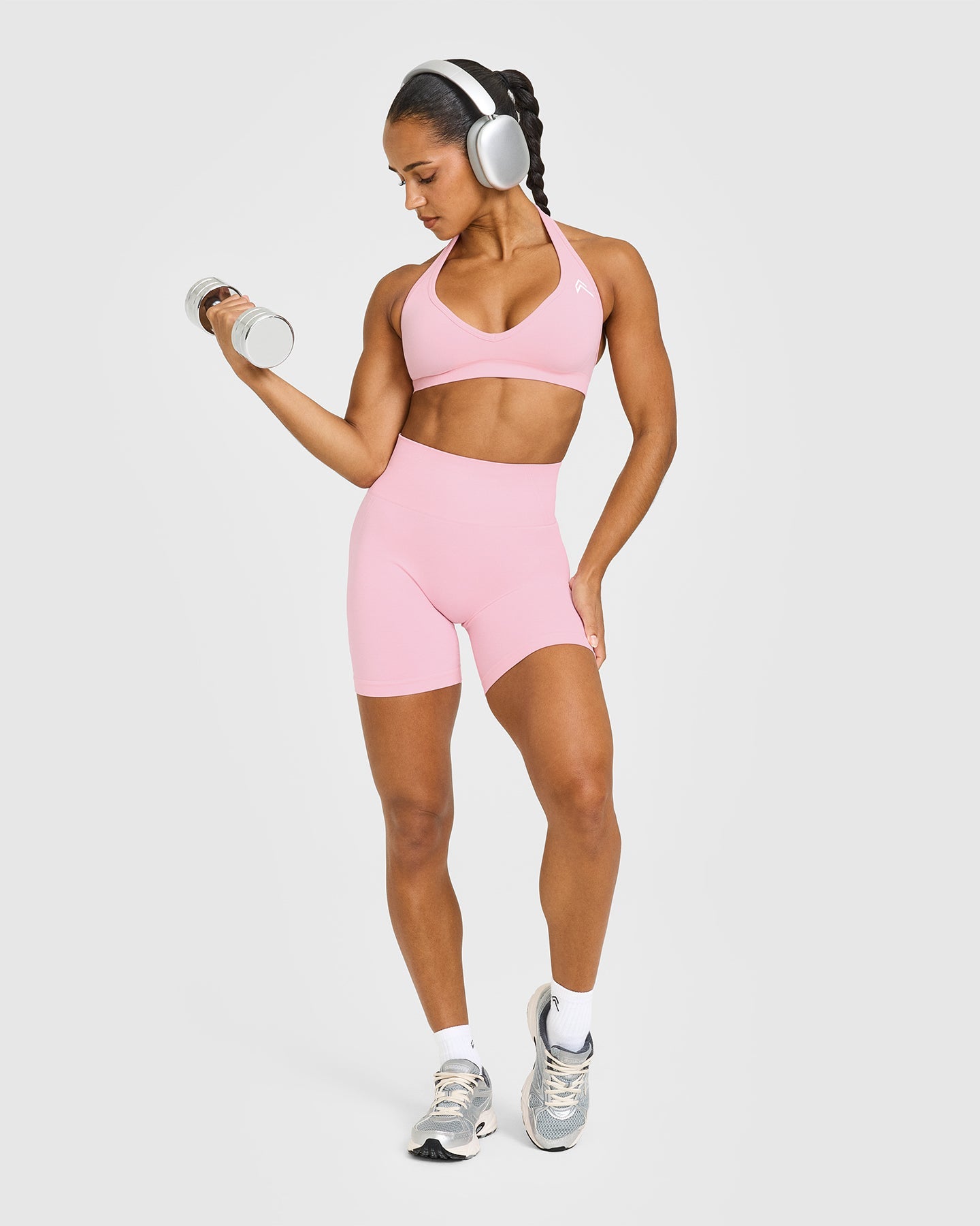 EffortlessLift™ Seamless Shorts with White Logo | Petal Pink