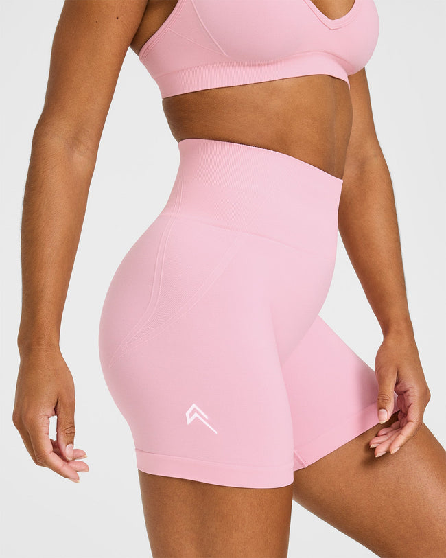 EffortlessLift™ Seamless Shorts with White Logo | Petal Pink