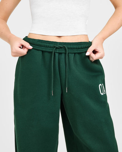 Foundations Oversized Oner Girlfriend Straight Leg Joggers | Racing Green