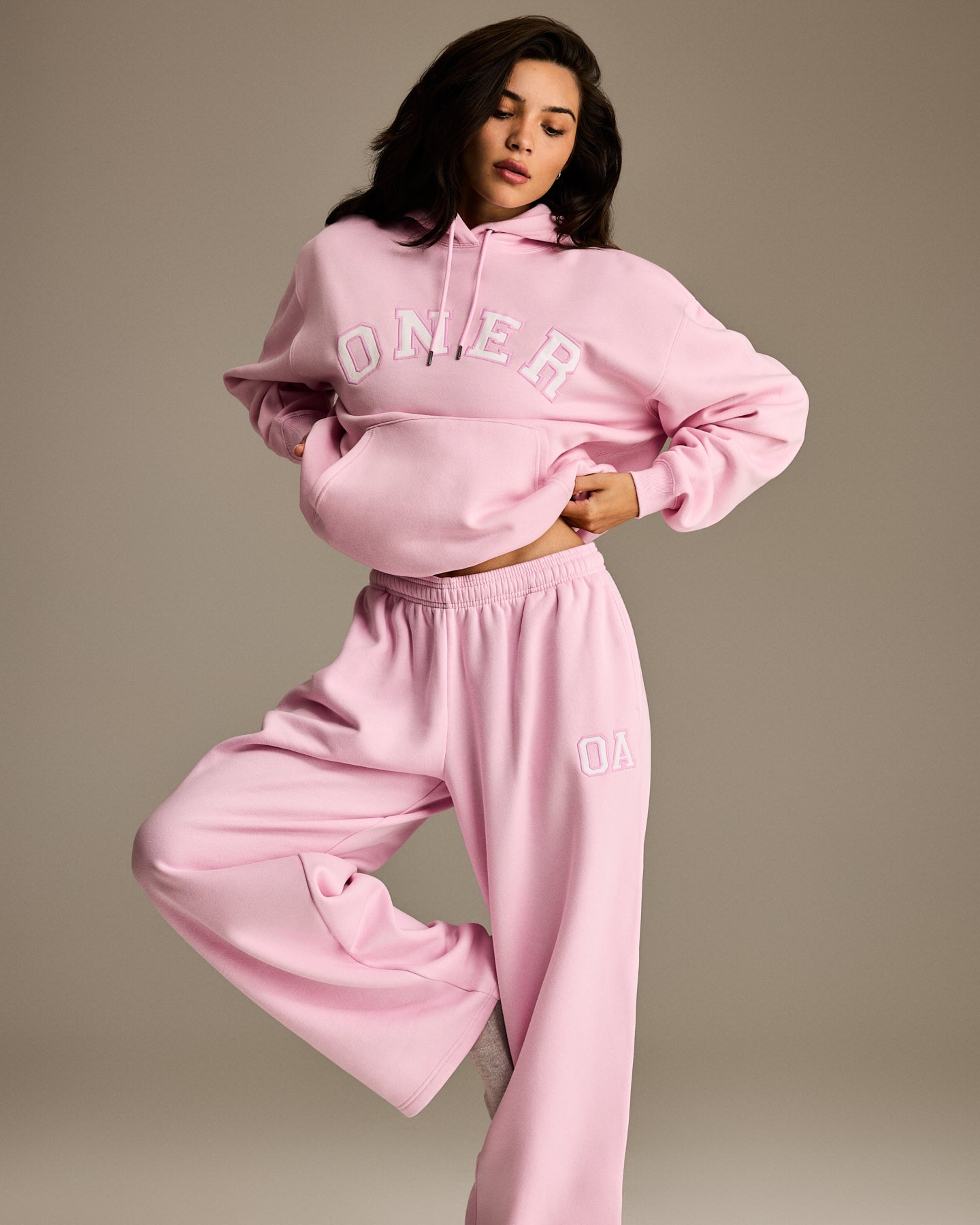Foundations Oversized Oner Girlfriend Hoodie | Chalk Pink
