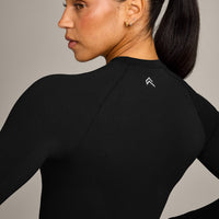 Oner Seamless Fitted Long Sleeve Mid Top | Soft Black