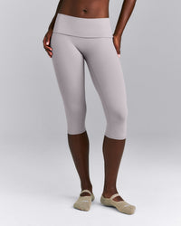 SoftMotion™ Fold Over Capri Leggings | Zinc Gray