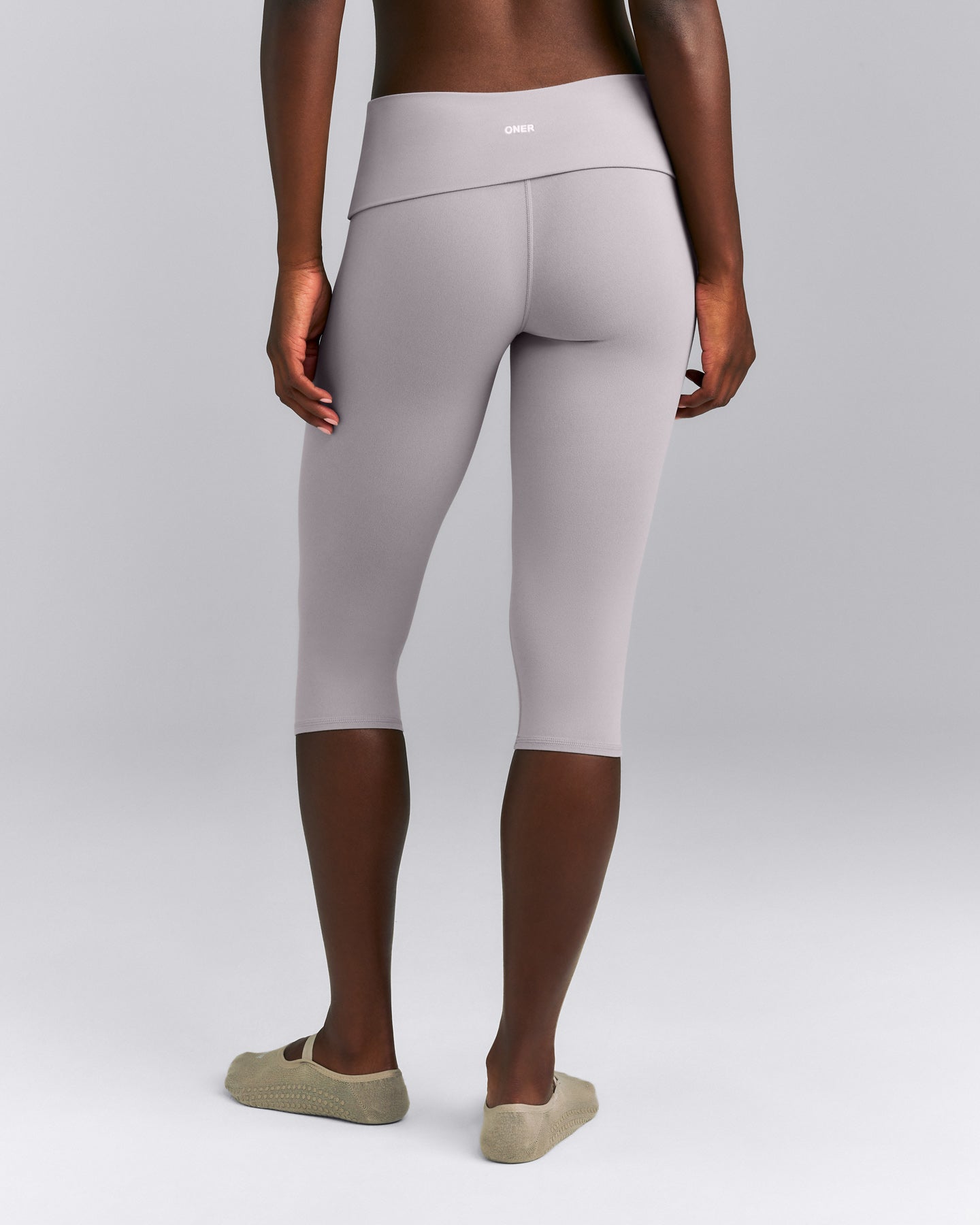SoftMotion™ Fold Over Capri Leggings | Zinc Gray