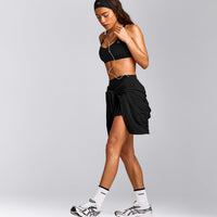 EasyLift™ Cross Back Sports Bra with Gray Logo | Black