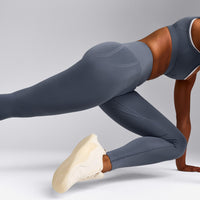 EffortlessLift™ Seamless Leggings with Grey Logo | Light Granite Blue