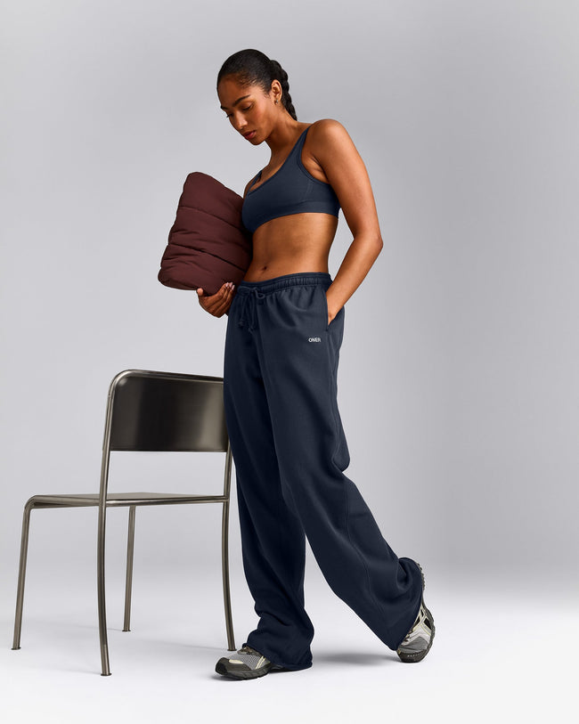 EffortlessLift™ Square Neck Sports Bra with Grey Logo | True Blue